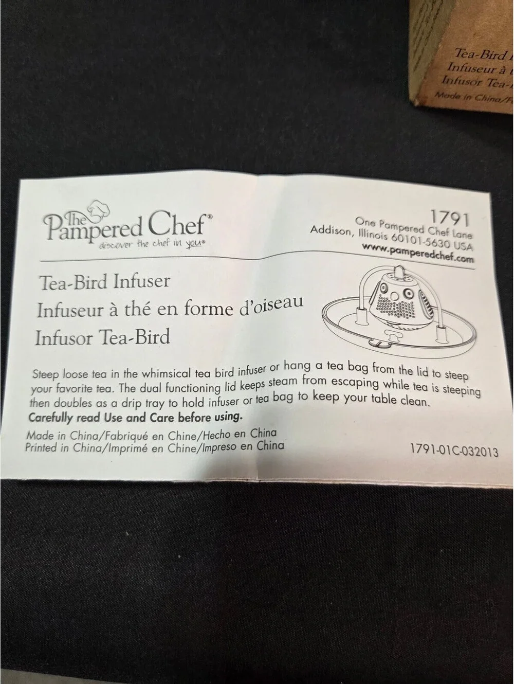 The Pampered Chef Tea-Bird Infuser with Original Box and Instructions
